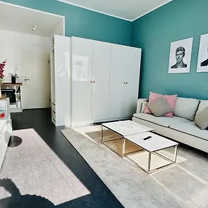 Apartamento Skyview Studio At Kreuzberg-mitte, Berlín