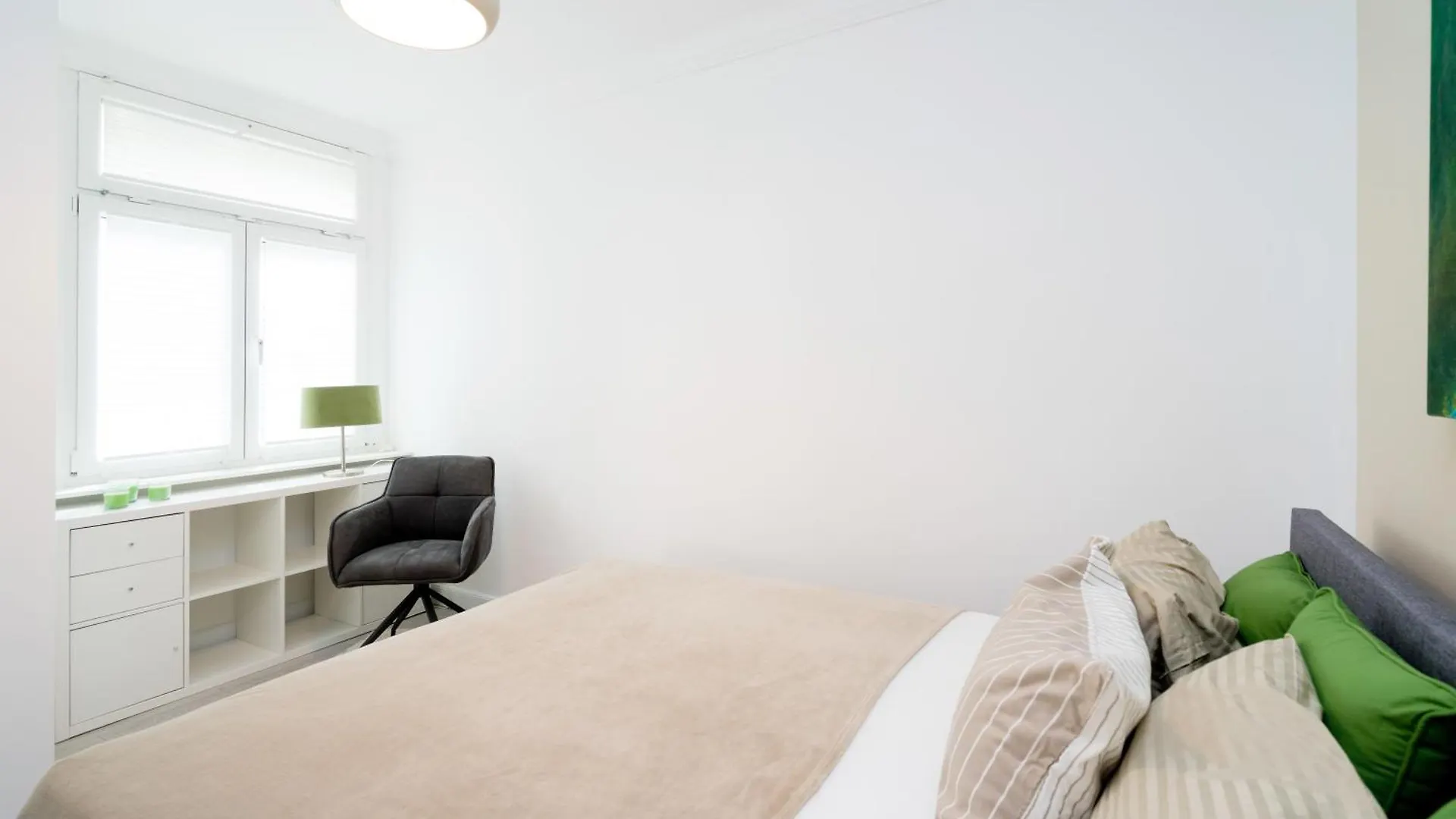 The Lachmann Vh, 2Br One Living Room Up To 7 People Berlin 0*,  Germany