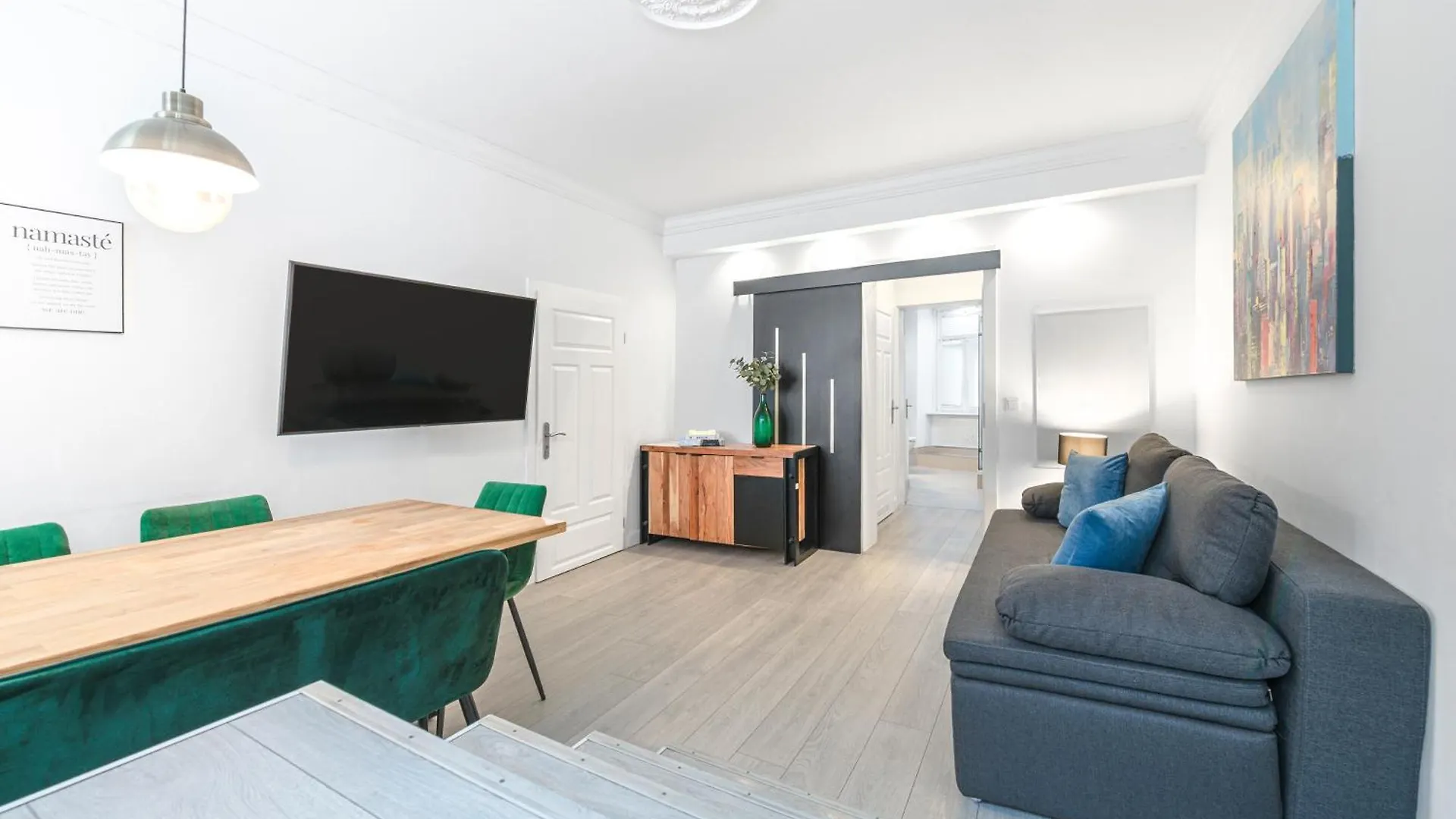 The Lachmann Vh, 2Br One Living Room Up To 7 People Berlin